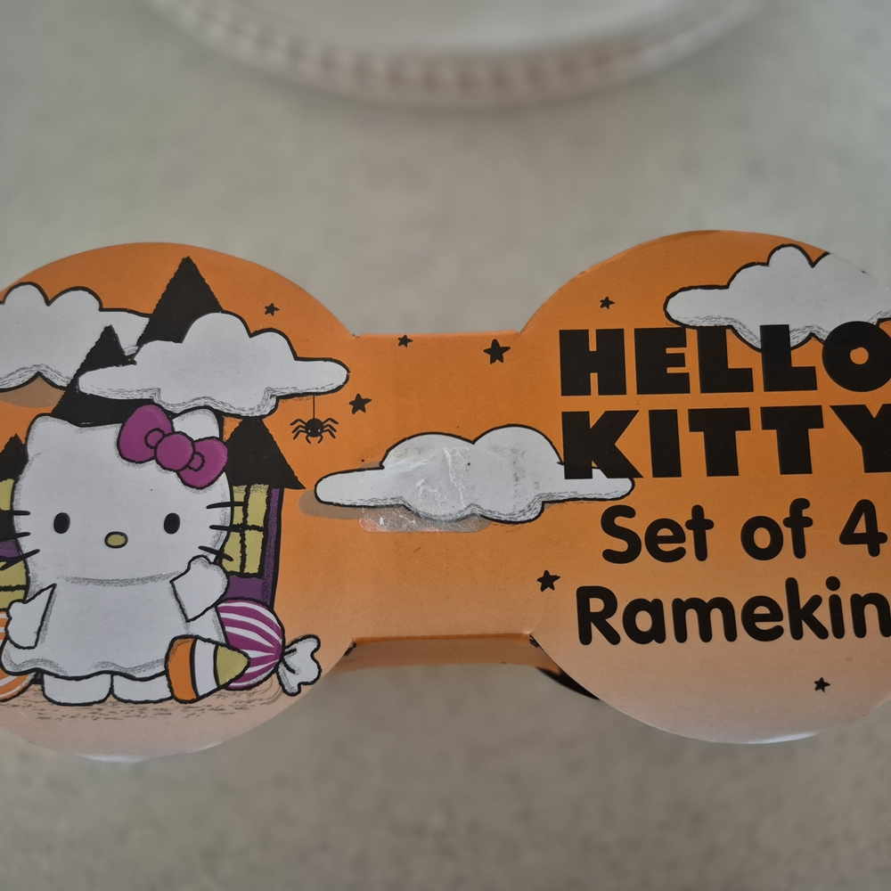 Halloween Hello Kitty Ramekins - Picture 2 of 2